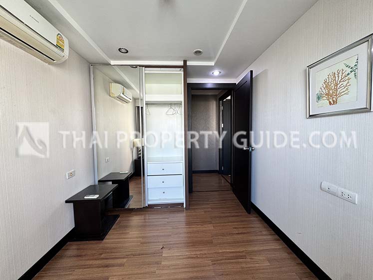 Condominium in Phaholyothin 